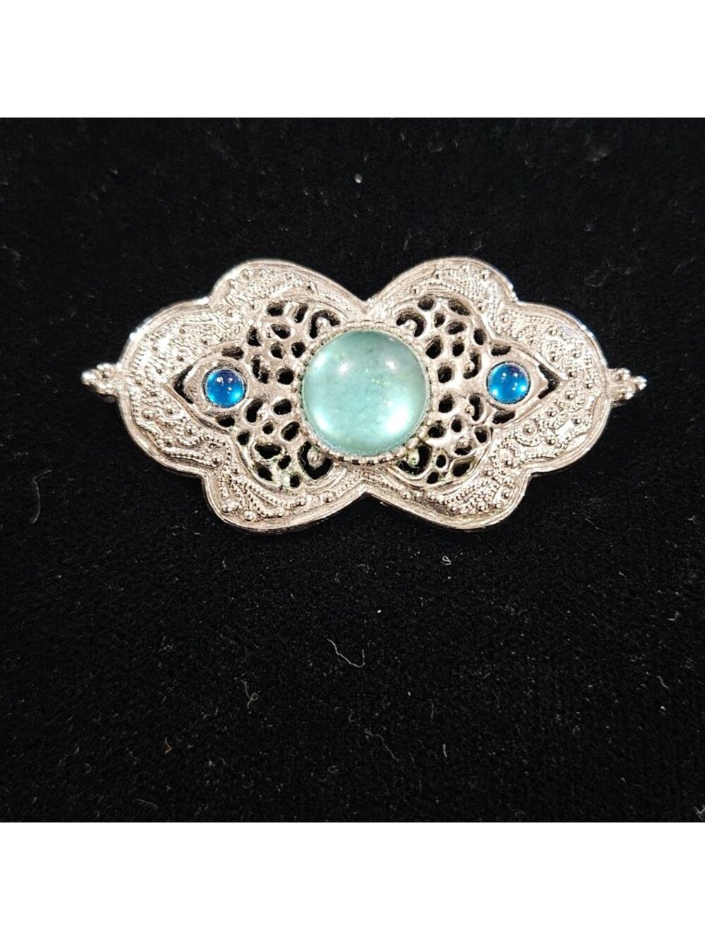 Antique-Style Silver Filigree Brooch Blue Aqua resin Stones Ornate Vintage Pin